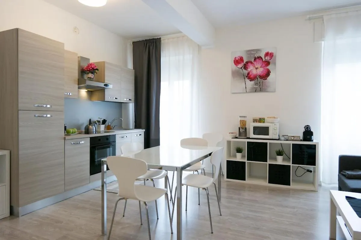 Zara Venice Apartment Free Parking איטליה